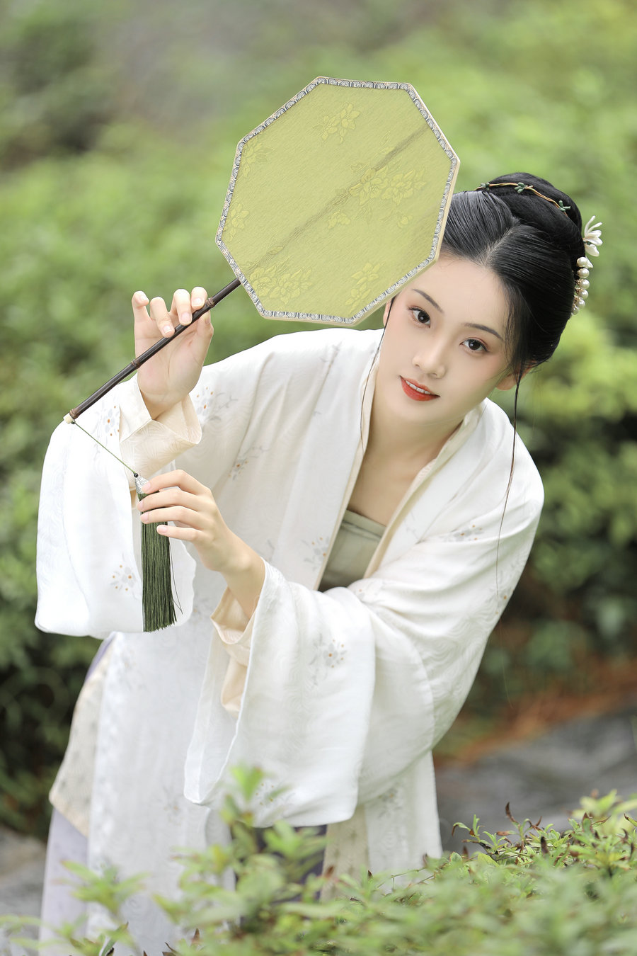 [YITUYU]艺图语 2022.04.27 剪一片云绿 芝芝琪 [23P-272MB]