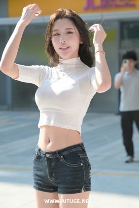 精选街拍视频 No.10924 气质怡人牛仔热裤 [235P-5.69GB]