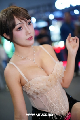 精选街拍视频 No.10930 2026年深圳改装车展高清视图合集A [1777P73V-38.4GB]